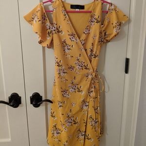 Francesca's yellow and flowers dress